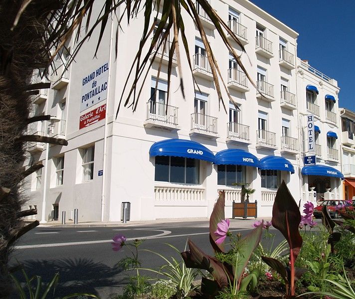 Cerise Royan - Le Grand Hotel De La Plage Eksteriør billede
