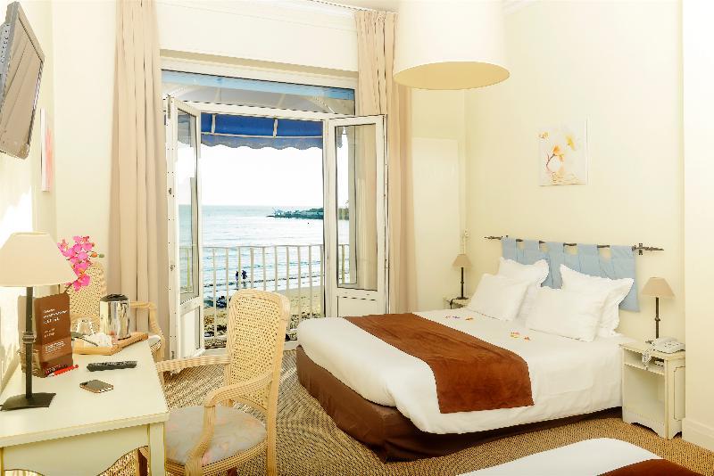 Cerise Royan - Le Grand Hotel De La Plage Eksteriør billede